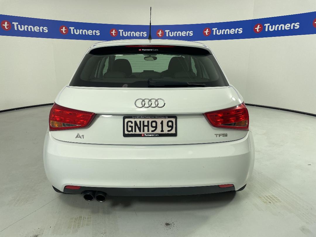 Photo '6' of Audi A1