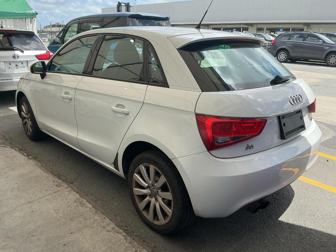 Photo '10' of Audi A1 Tfsi Photo '10' of Audi A1 Tfsi