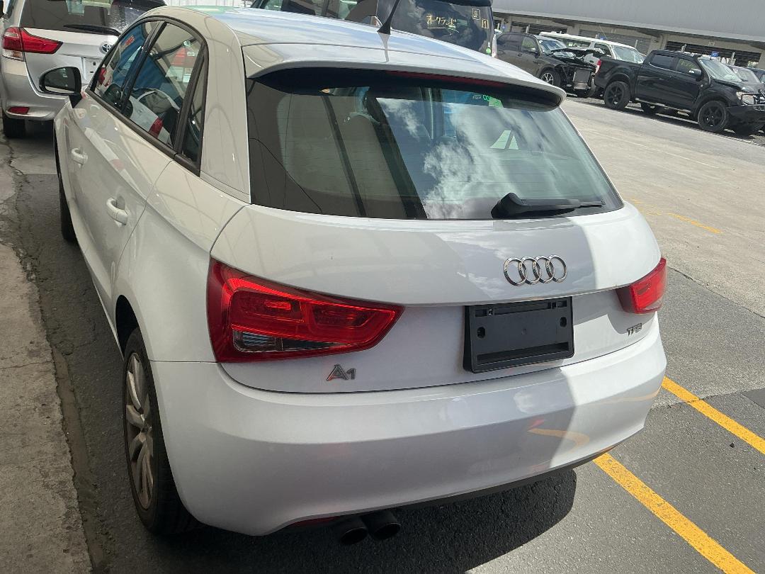 Photo '12' of Audi A1 Tfsi Photo '12' of Audi A1 Tfsi