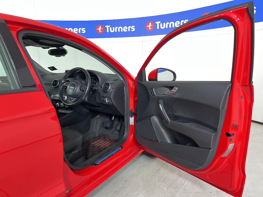 Photo '15' of Audi A1