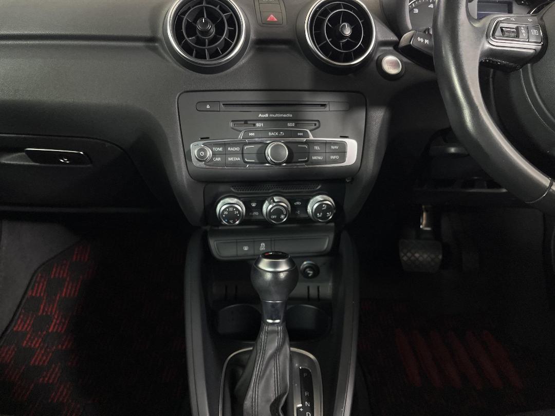 Photo '18' of Audi A1