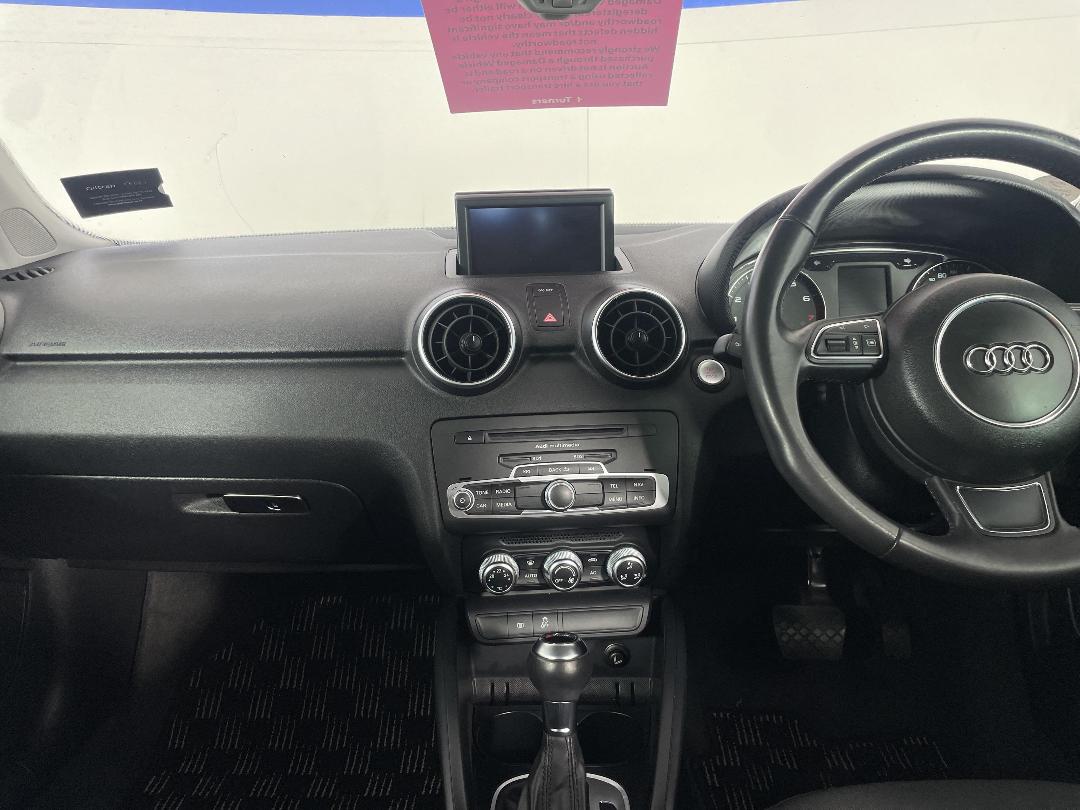 Photo '21' of Audi A1 Photo '21' of Audi A1