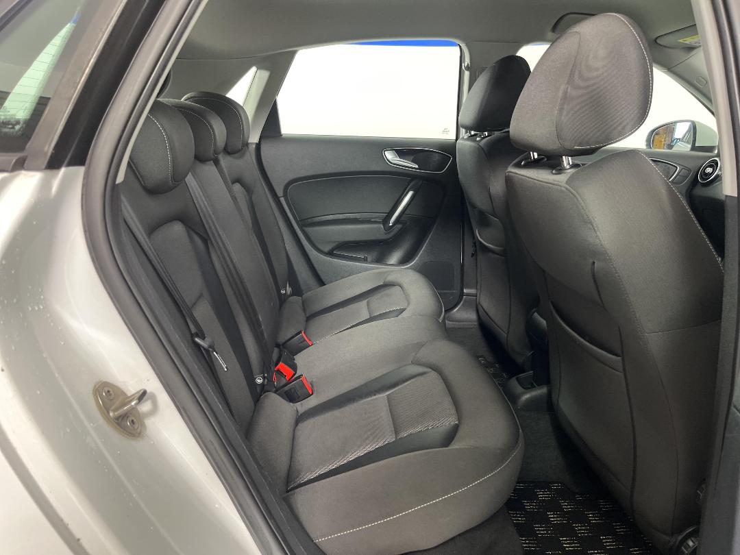 Photo '20' of Audi A1 Photo '20' of Audi A1