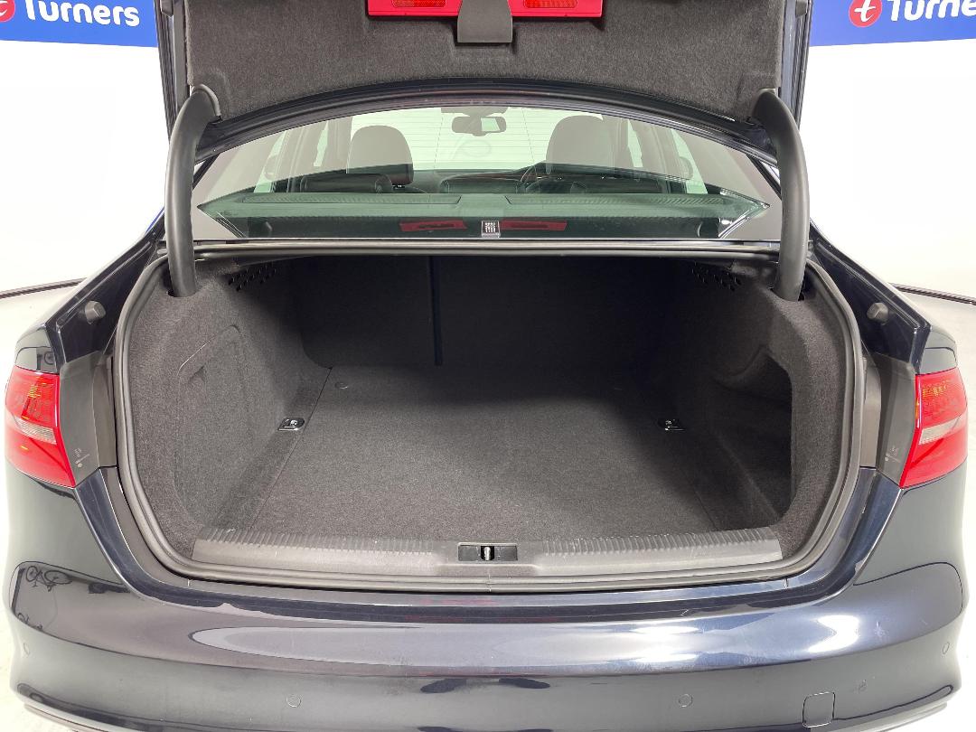 Photo '14' of Audi A4