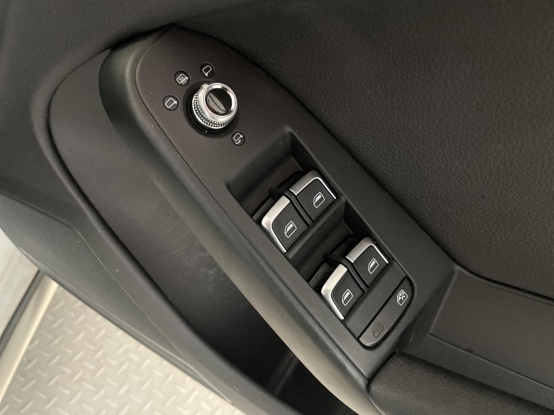 Photo '24' of Audi A4