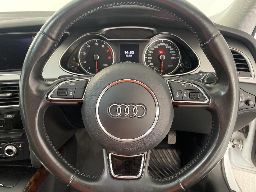 Photo '28' of Audi A4