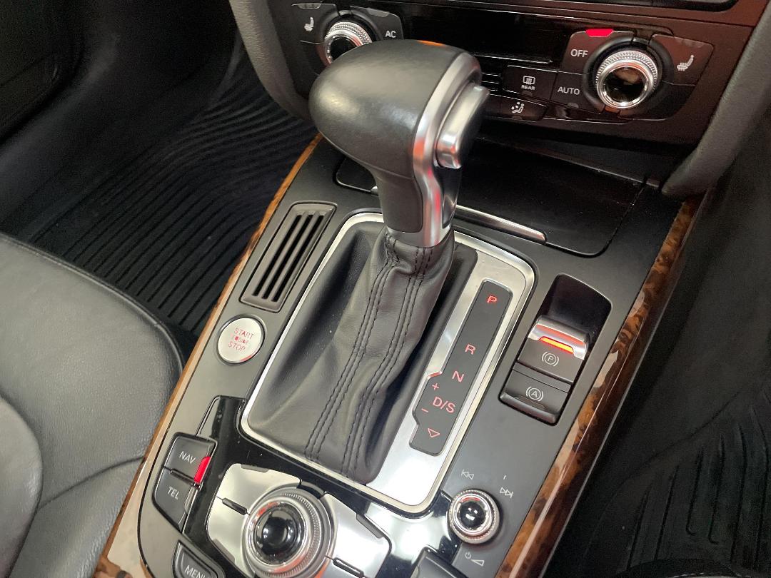 Photo '32' of Audi A4