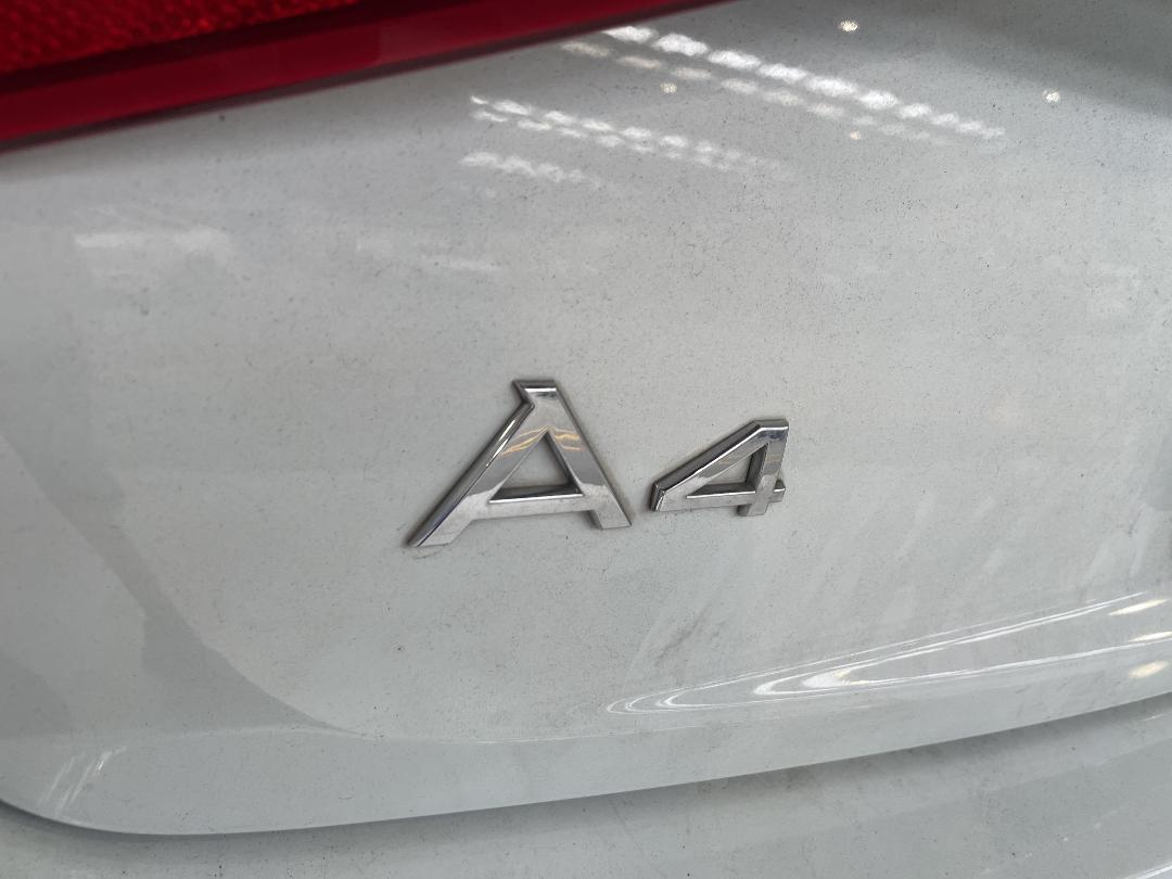 Photo '36' of Audi A4