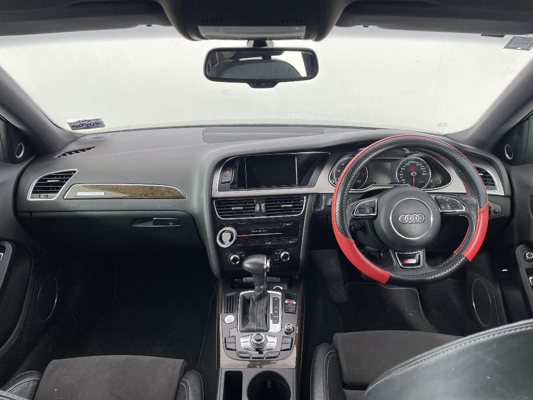 Photo '17' of Audi A4