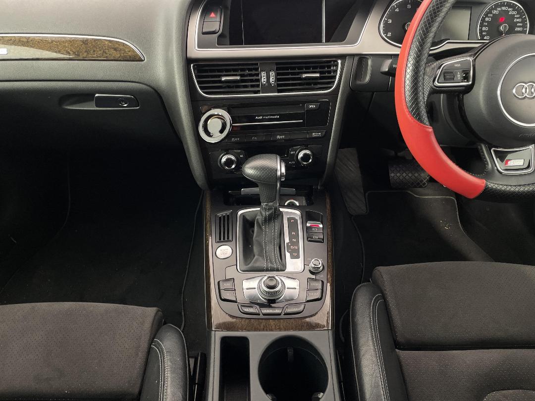 Photo '18' of Audi A4