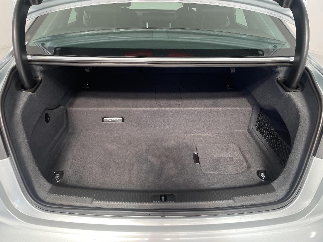 Photo '14' of Audi A6 Photo '14' of Audi A6