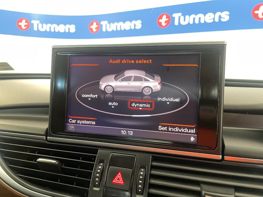 Photo '29' of Audi A6 Photo '29' of Audi A6