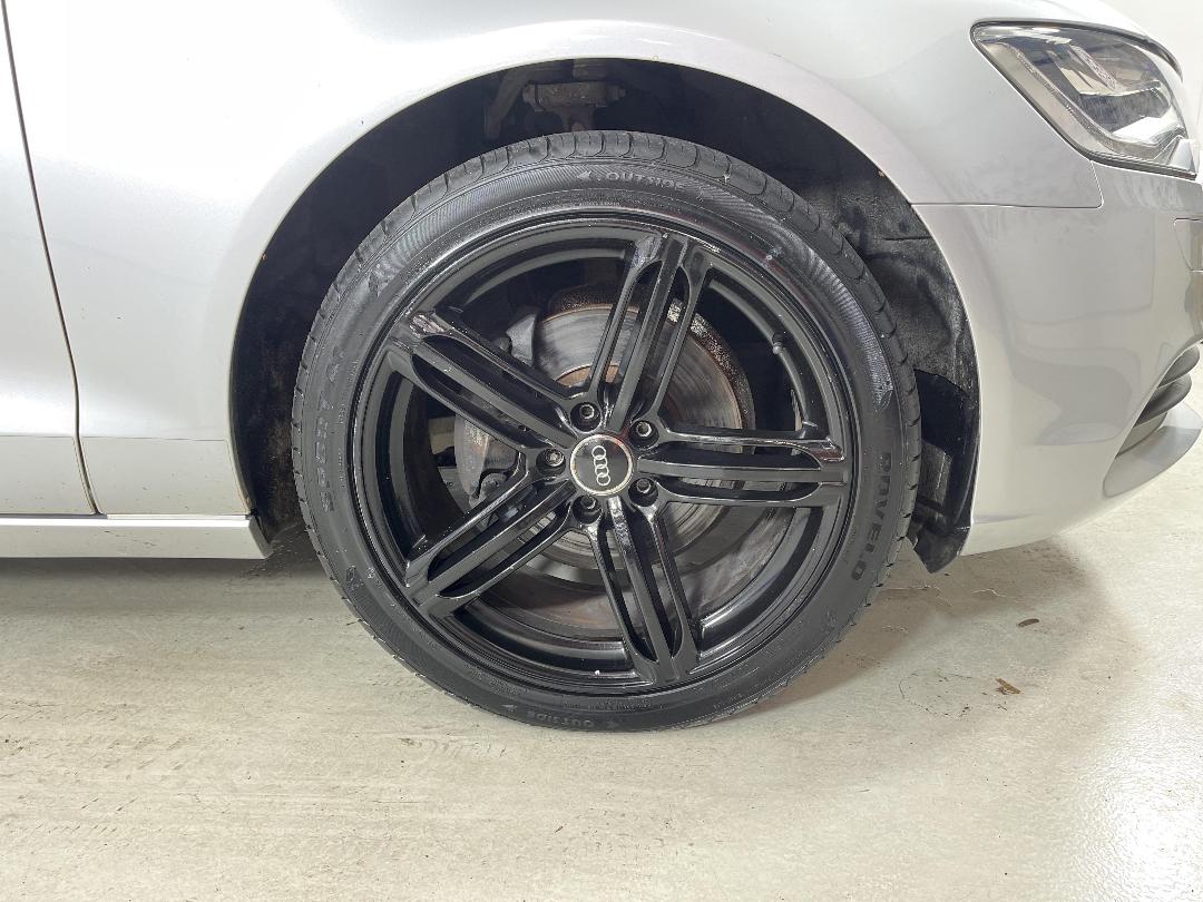 Photo '9' of Audi A6 Photo '9' of Audi A6