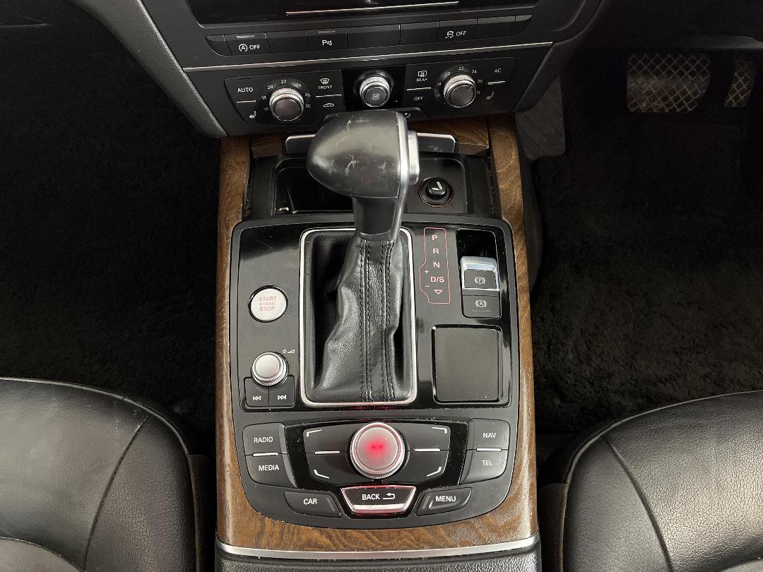 Photo '18' of Audi A6 Photo '18' of Audi A6