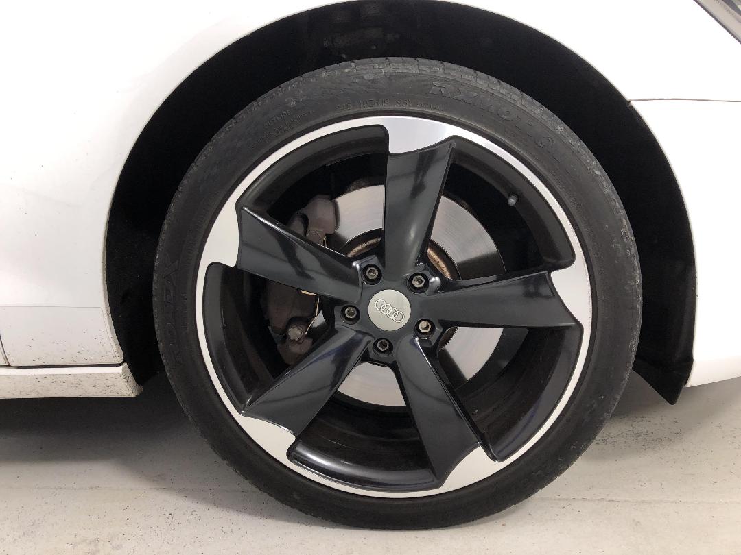 Photo '9' of Audi A6 Photo '9' of Audi A6