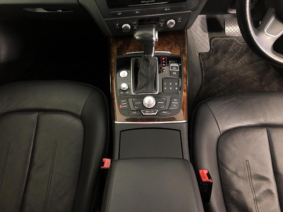 Photo '18' of Audi A6 Photo '18' of Audi A6