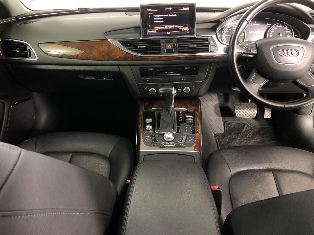 Photo '17' of Audi A6 Photo '17' of Audi A6