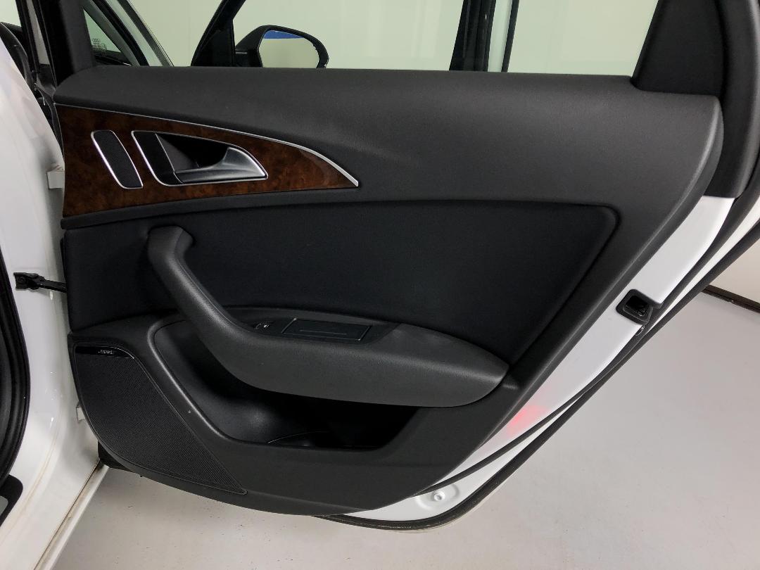 Photo '19' of Audi A6 Photo '19' of Audi A6