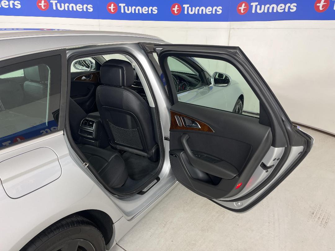 Photo '19' of Audi A6 Photo '19' of Audi A6