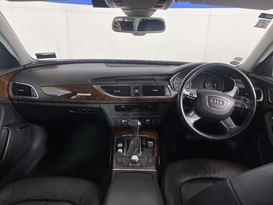 Photo '17' of Audi A6 Photo '17' of Audi A6