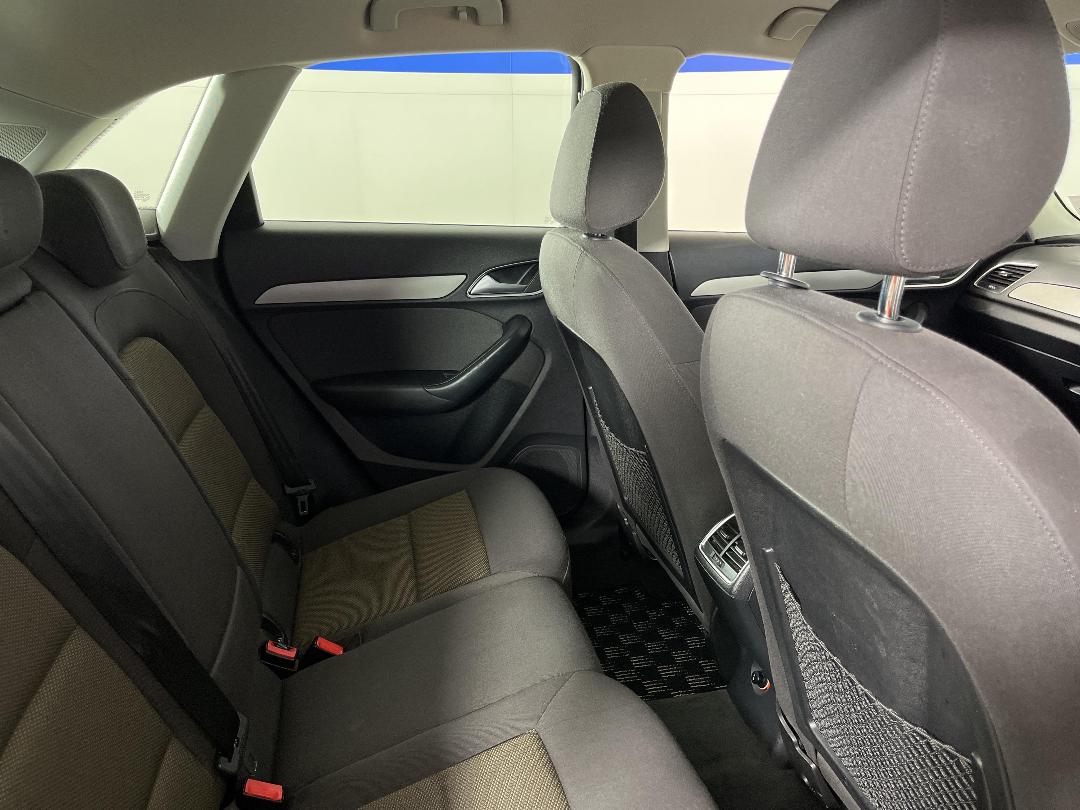 Photo '20' of Audi Q3 Photo '20' of Audi Q3