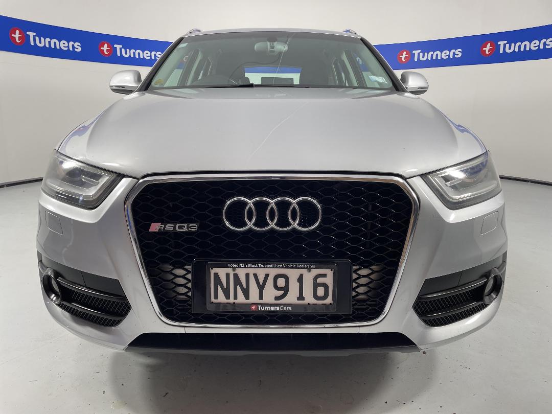 Photo '2' of Audi Q3 Photo '2' of Audi Q3