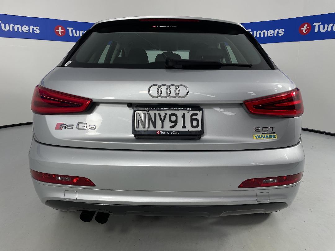 Photo '6' of Audi Q3 Photo '6' of Audi Q3