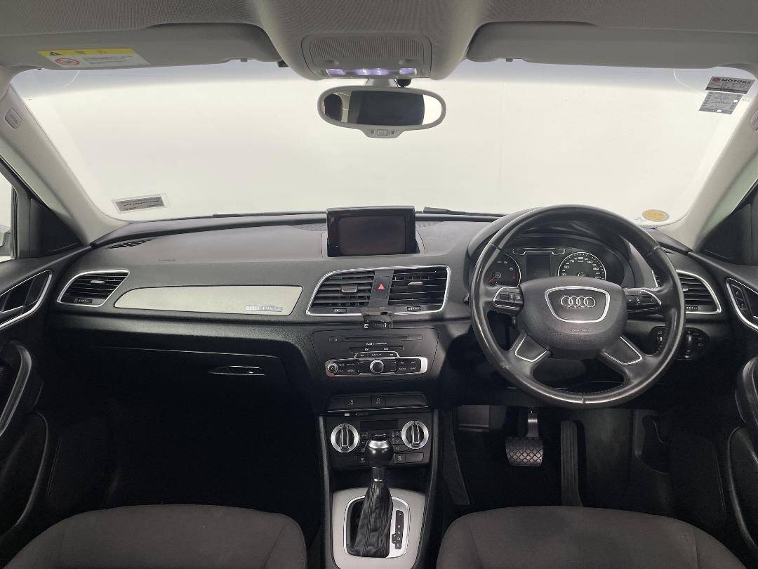 Photo '17' of Audi Q3 Photo '17' of Audi Q3