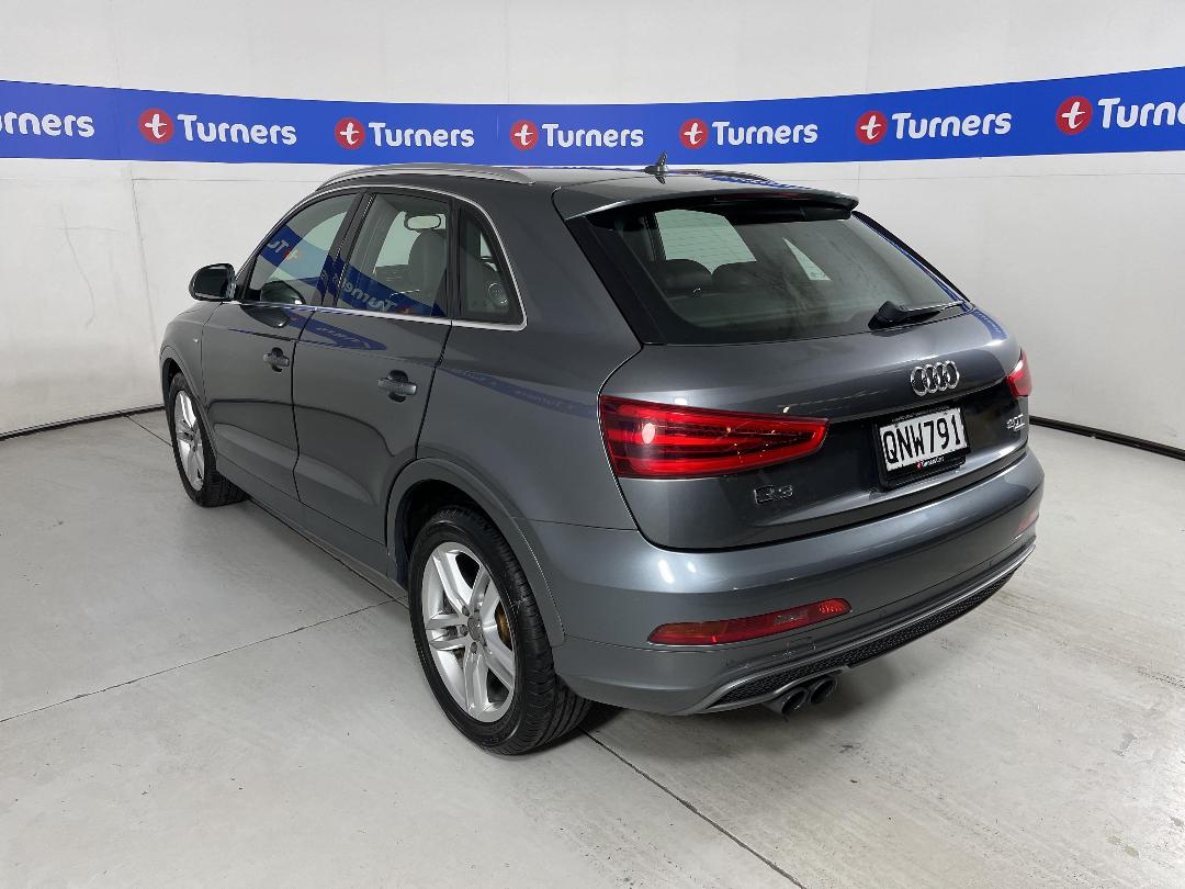 Photo '5' of Audi Q3 Photo '5' of Audi Q3