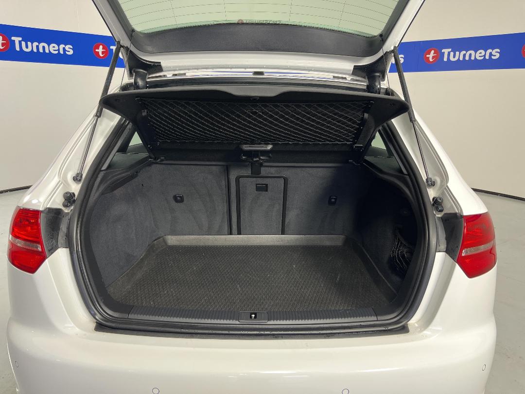 Photo '14' of Audi S3 Photo '14' of Audi S3