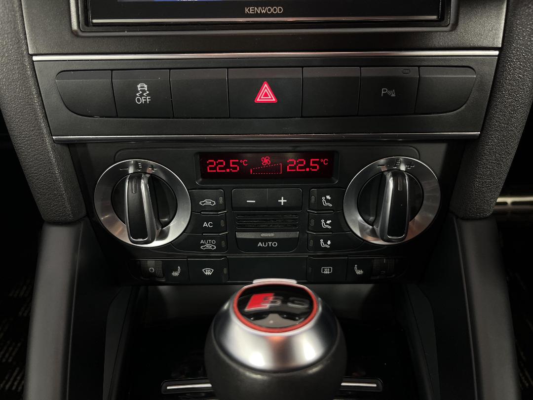 Photo '24' of Audi S3 Photo '24' of Audi S3