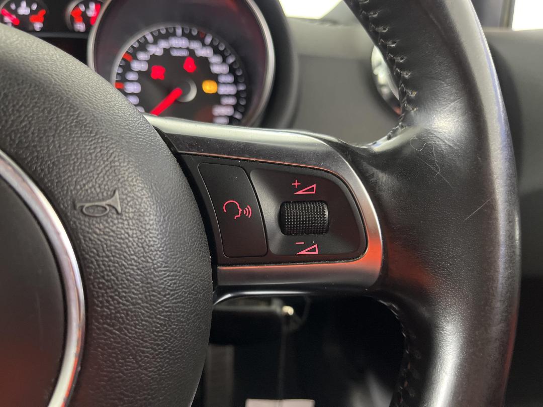 Photo '20' of Audi TT Roadster 2.0 Tfsi