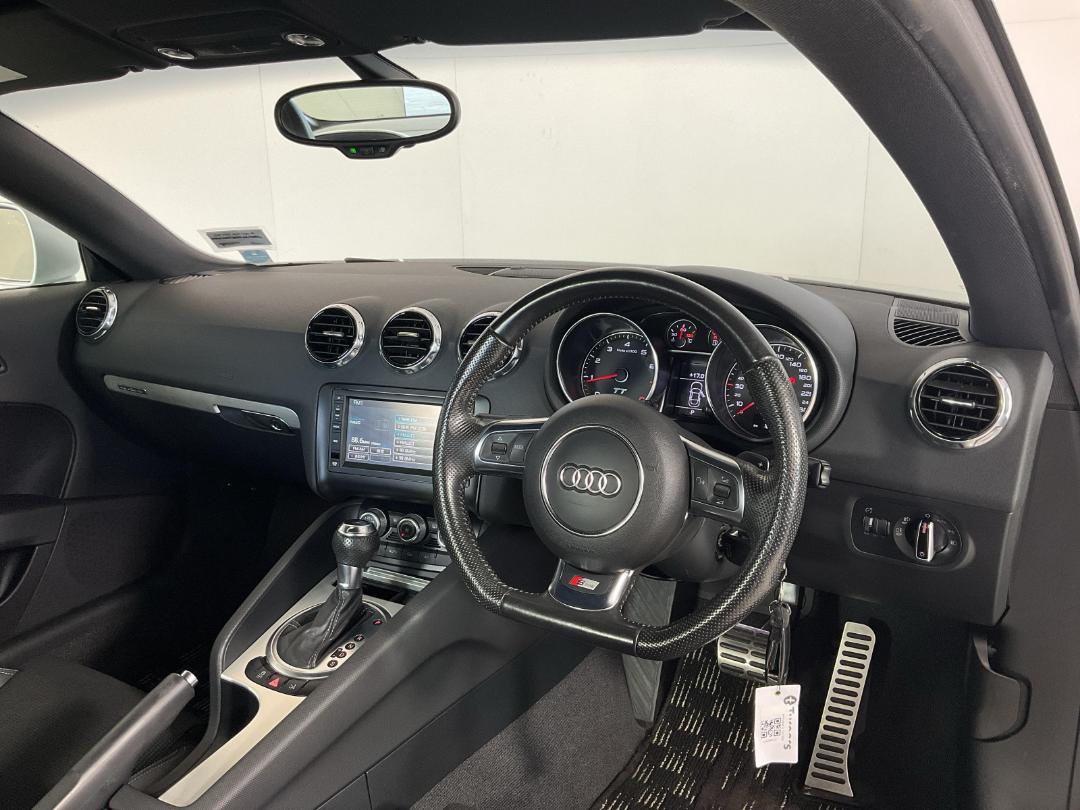 Photo '17' of Audi TT Photo '17' of Audi TT