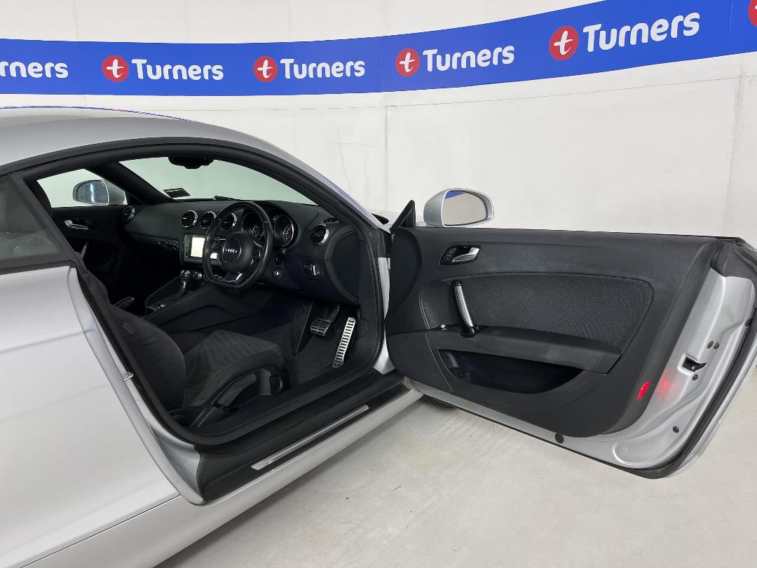 Photo '15' of Audi TT