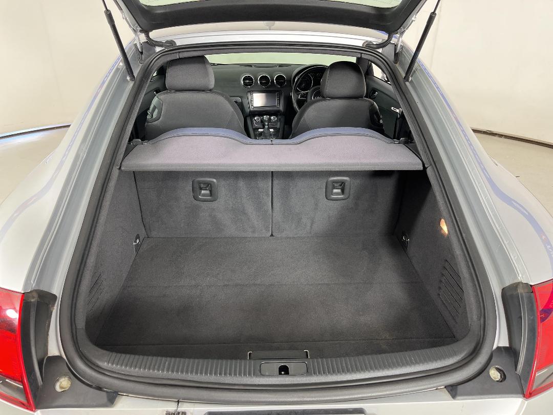 Photo '14' of Audi TT