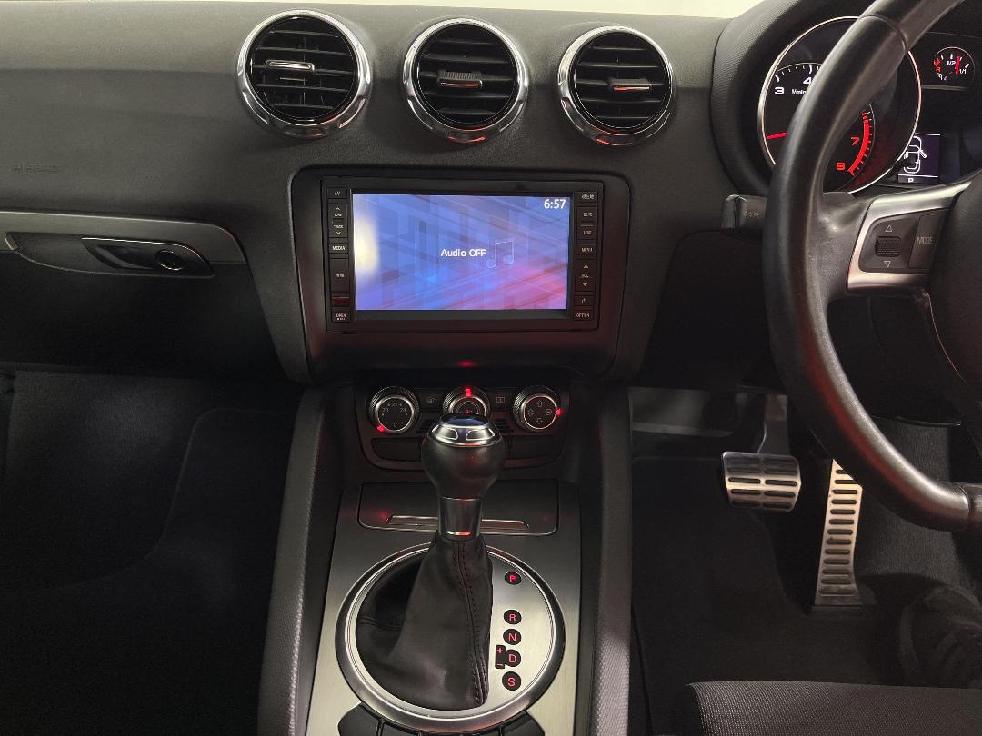 Photo '18' of Audi TT