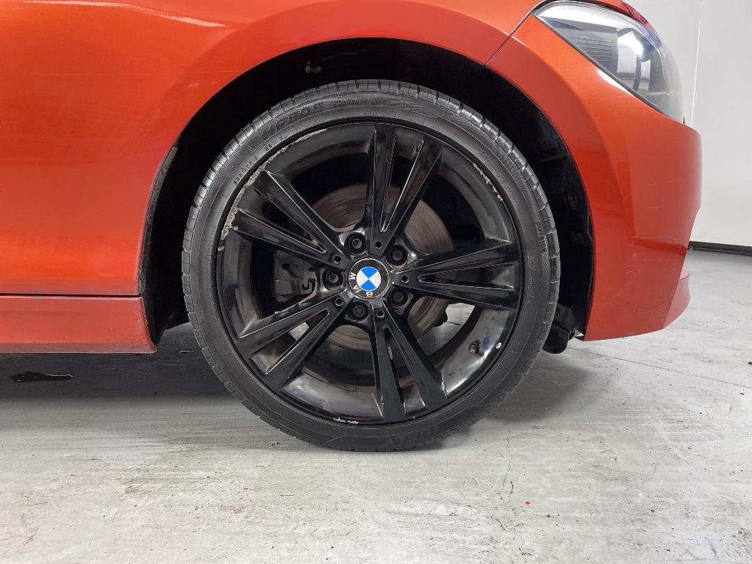 Photo '9' of BMW 1 Series Photo '9' of BMW 1 Series