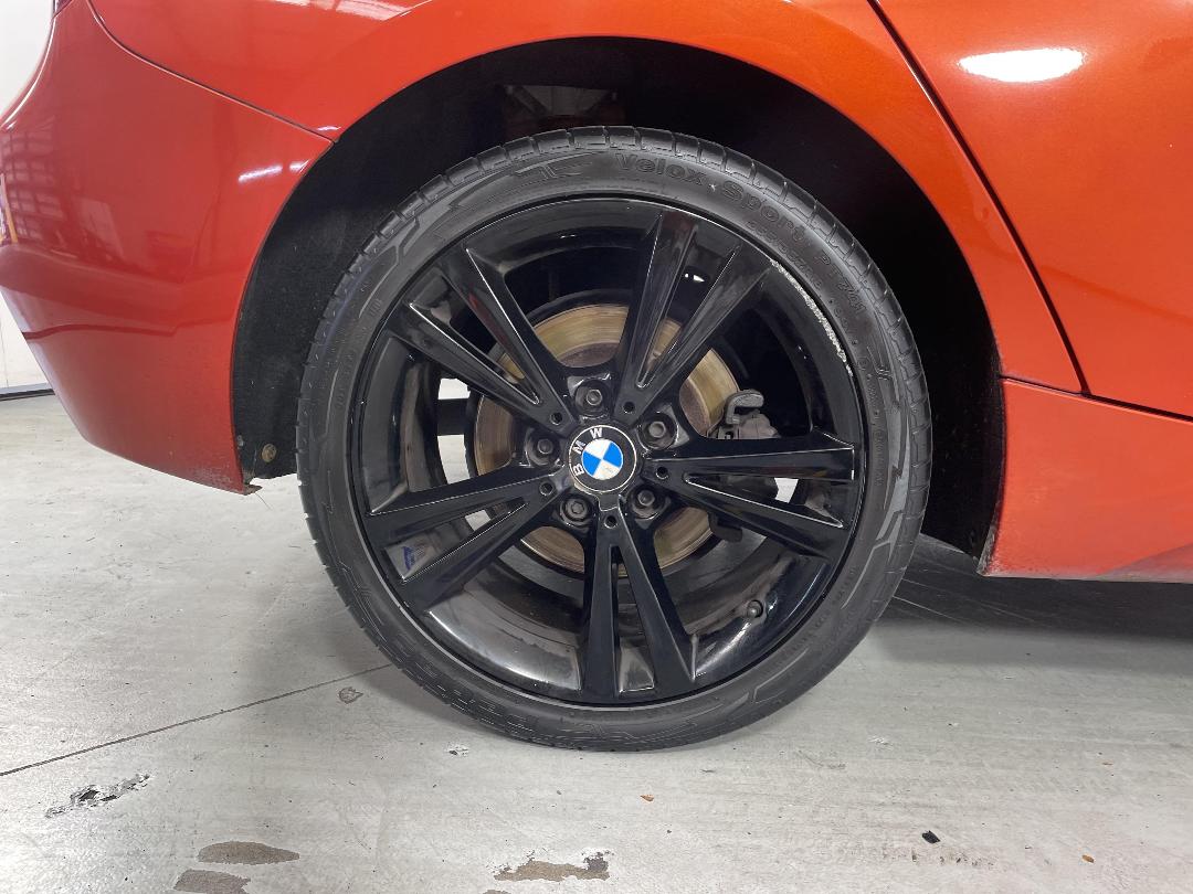 Photo '12' of BMW 1 Series Photo '12' of BMW 1 Series