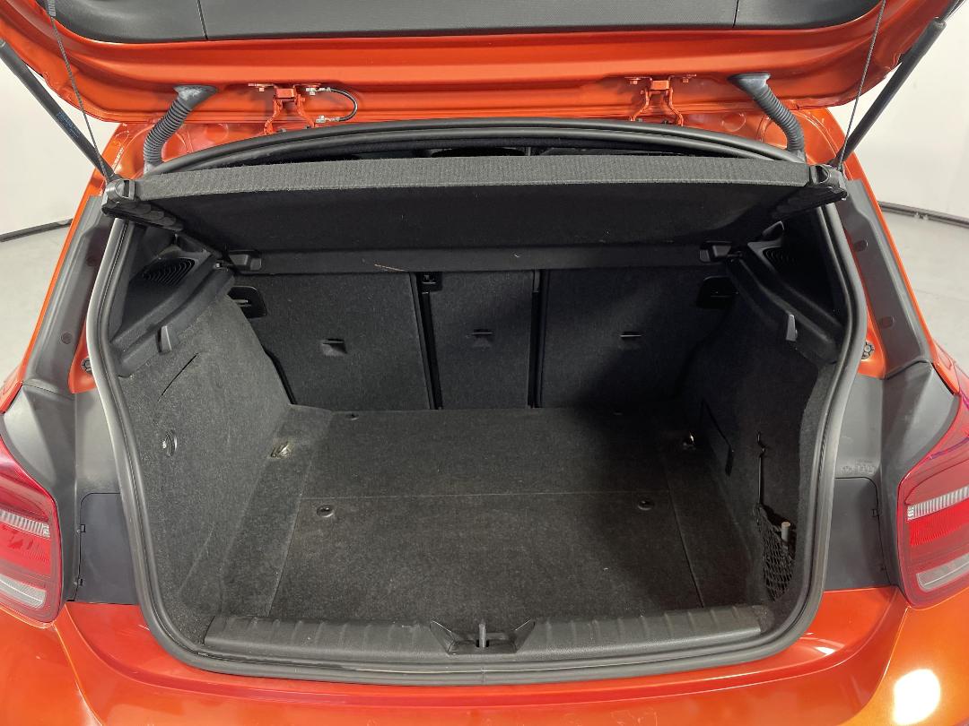 Photo '14' of BMW 1 Series Photo '14' of BMW 1 Series