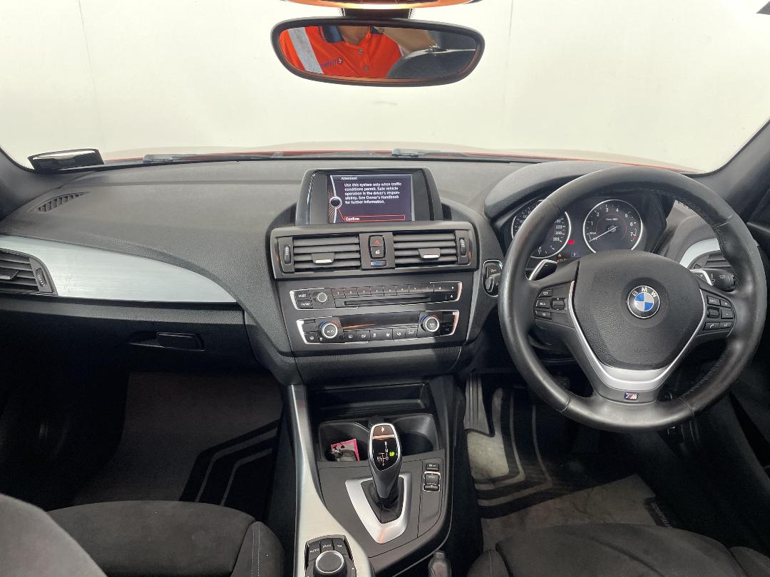 Photo '17' of BMW 1 Series Photo '17' of BMW 1 Series