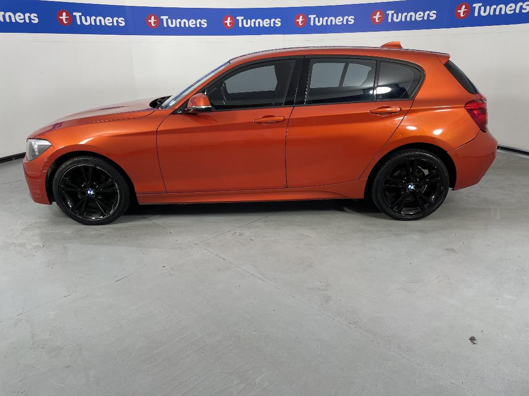 Photo '24' of BMW 1 Series Photo '24' of BMW 1 Series