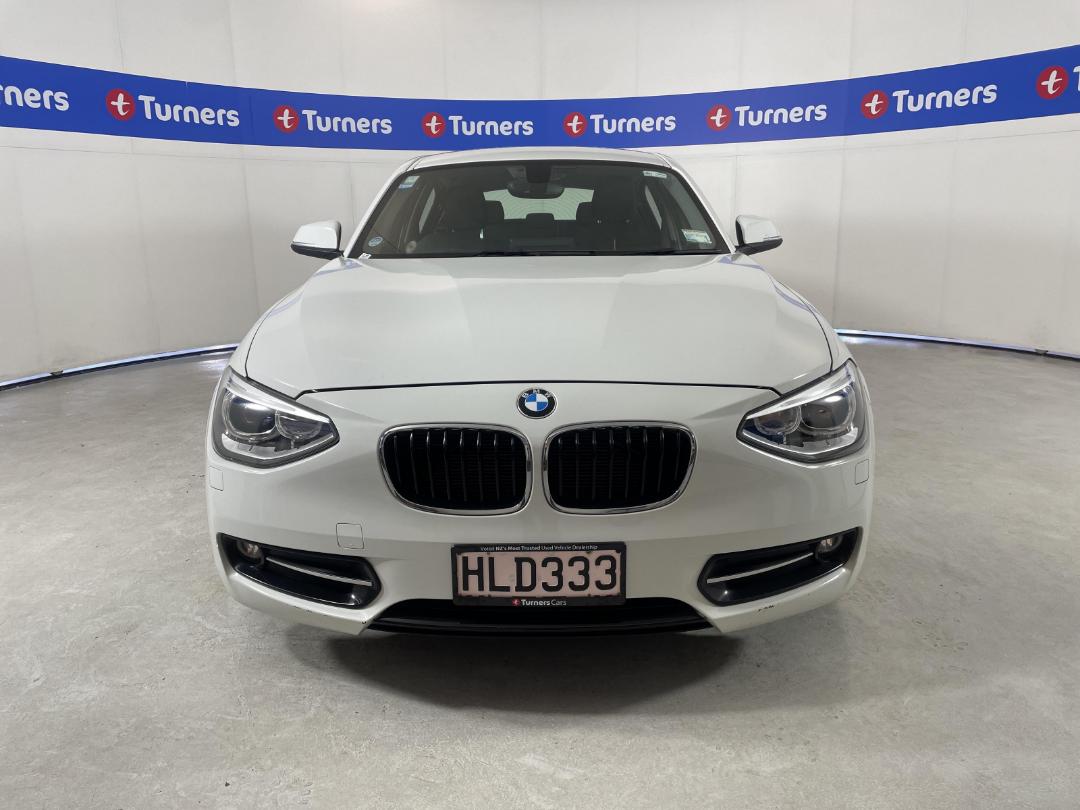 Photo '2' of BMW 1 Series Photo '2' of BMW 1 Series