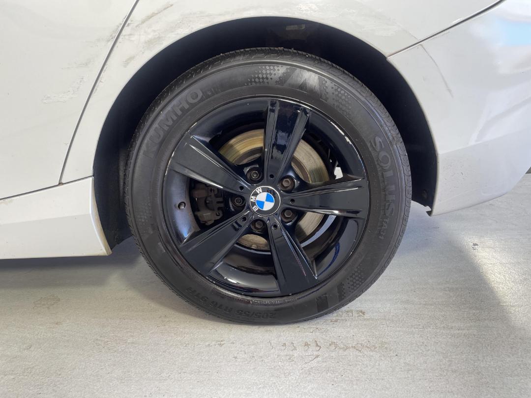 Photo '10' of BMW 1 Series Photo '10' of BMW 1 Series