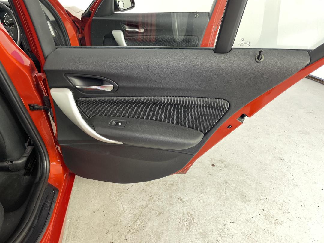 Photo '19' of BMW 116I