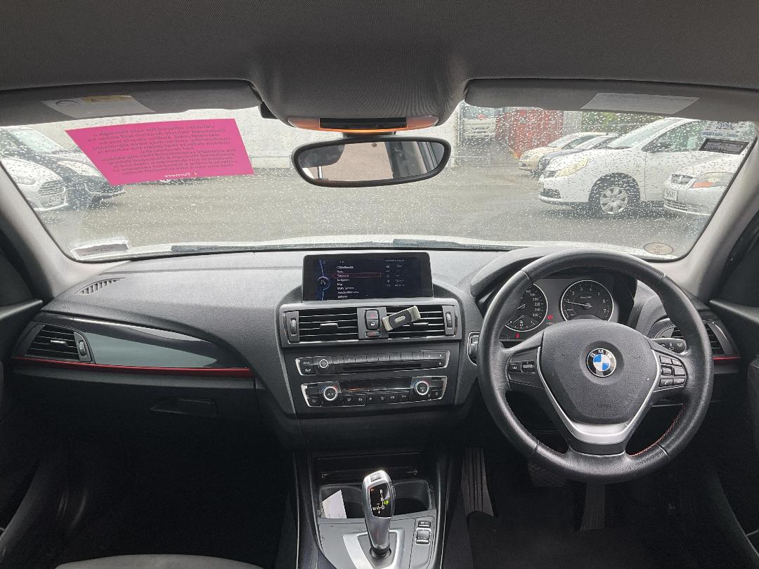 Photo '10' of BMW 116I Photo '10' of BMW 116I