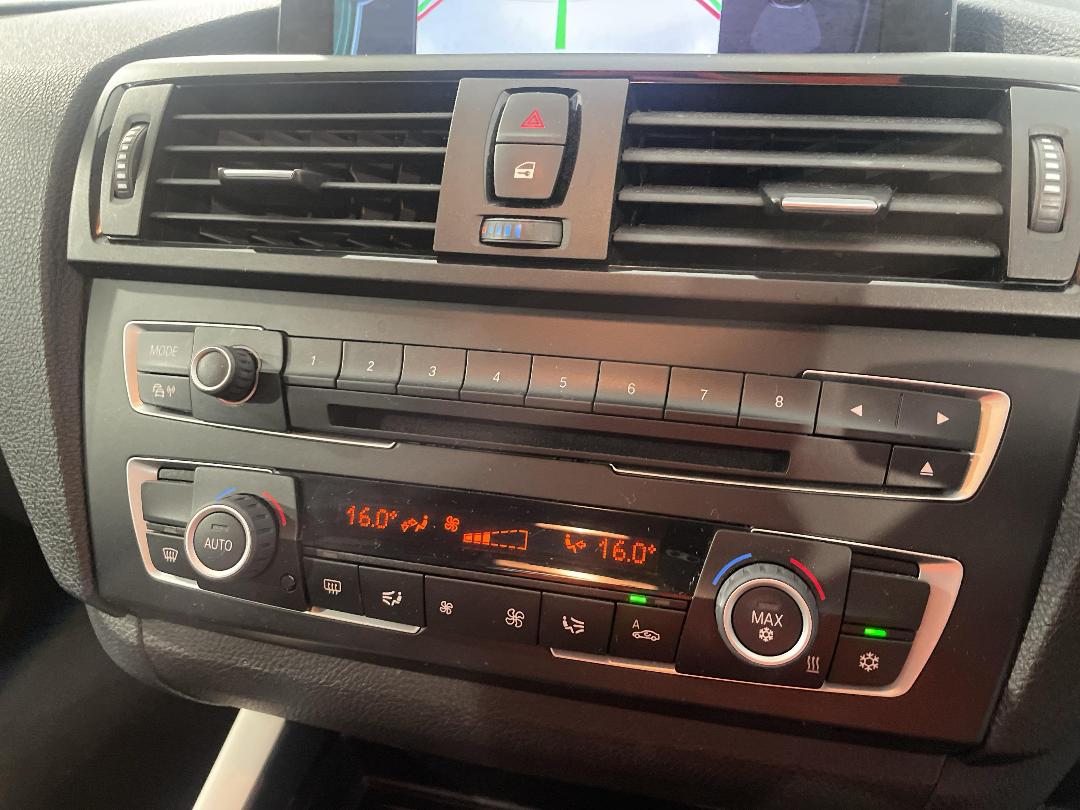 Photo '30' of BMW 116I Photo '30' of BMW 116I