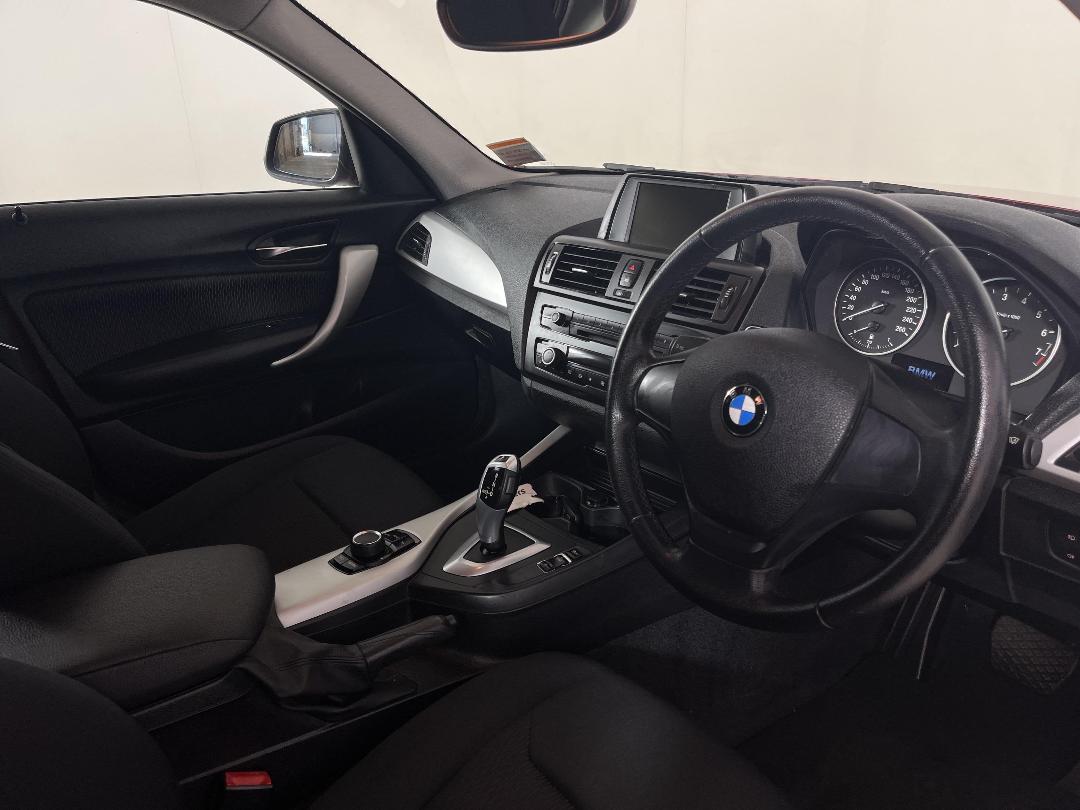 Photo '16' of BMW 116I