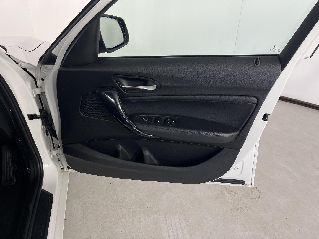 Photo '15' of BMW 116I