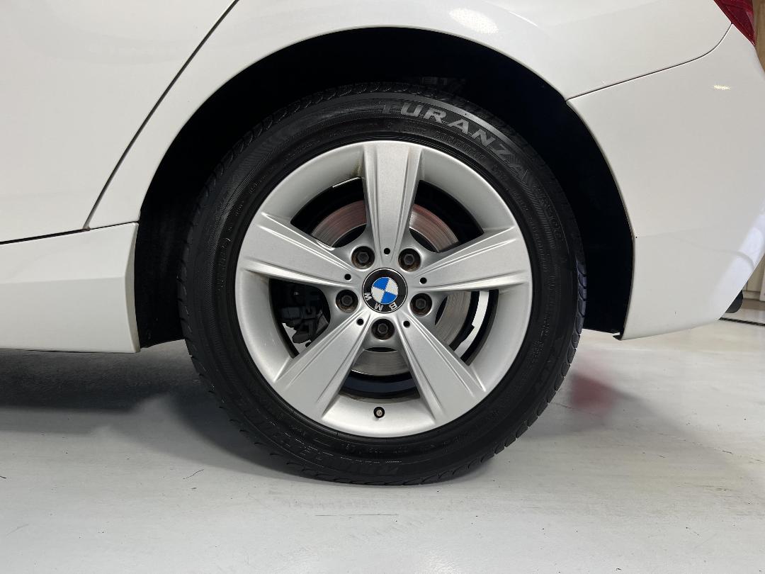 Photo '11' of BMW 116I Photo '11' of BMW 116I