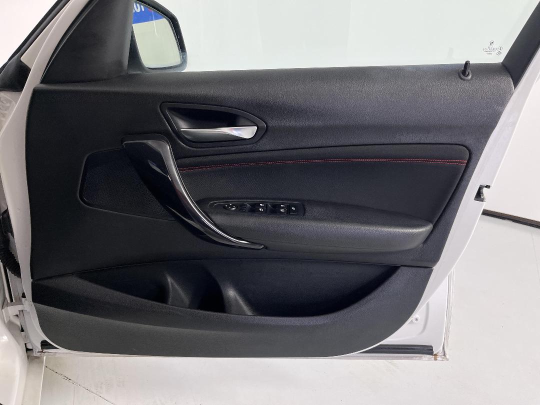 Photo '15' of BMW 116I Photo '15' of BMW 116I